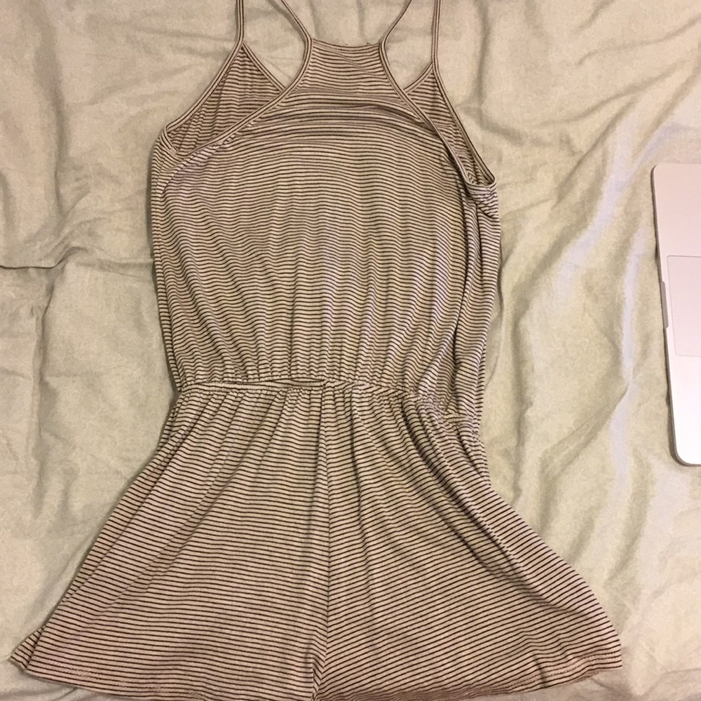 Stripped romper - Picture 2 of 2